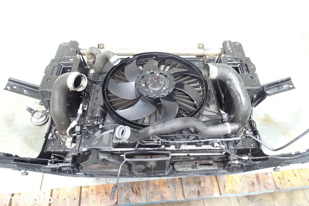 MERCEDES ML 166 W166 Pas  chłodnice komplet  3.0 CDI - 11