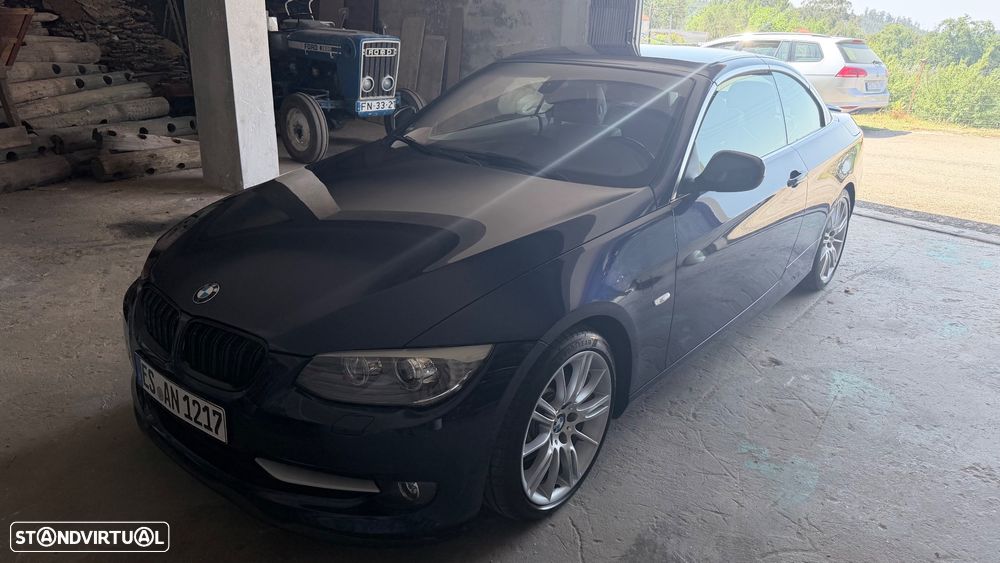 BMW 325 i Auto - 10
