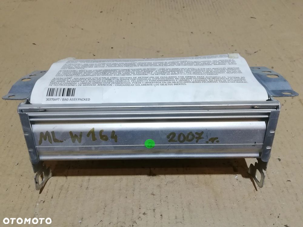 W164 ML GL PODUSZKA AIRBAG PASAŻERA A1648600805 - 1