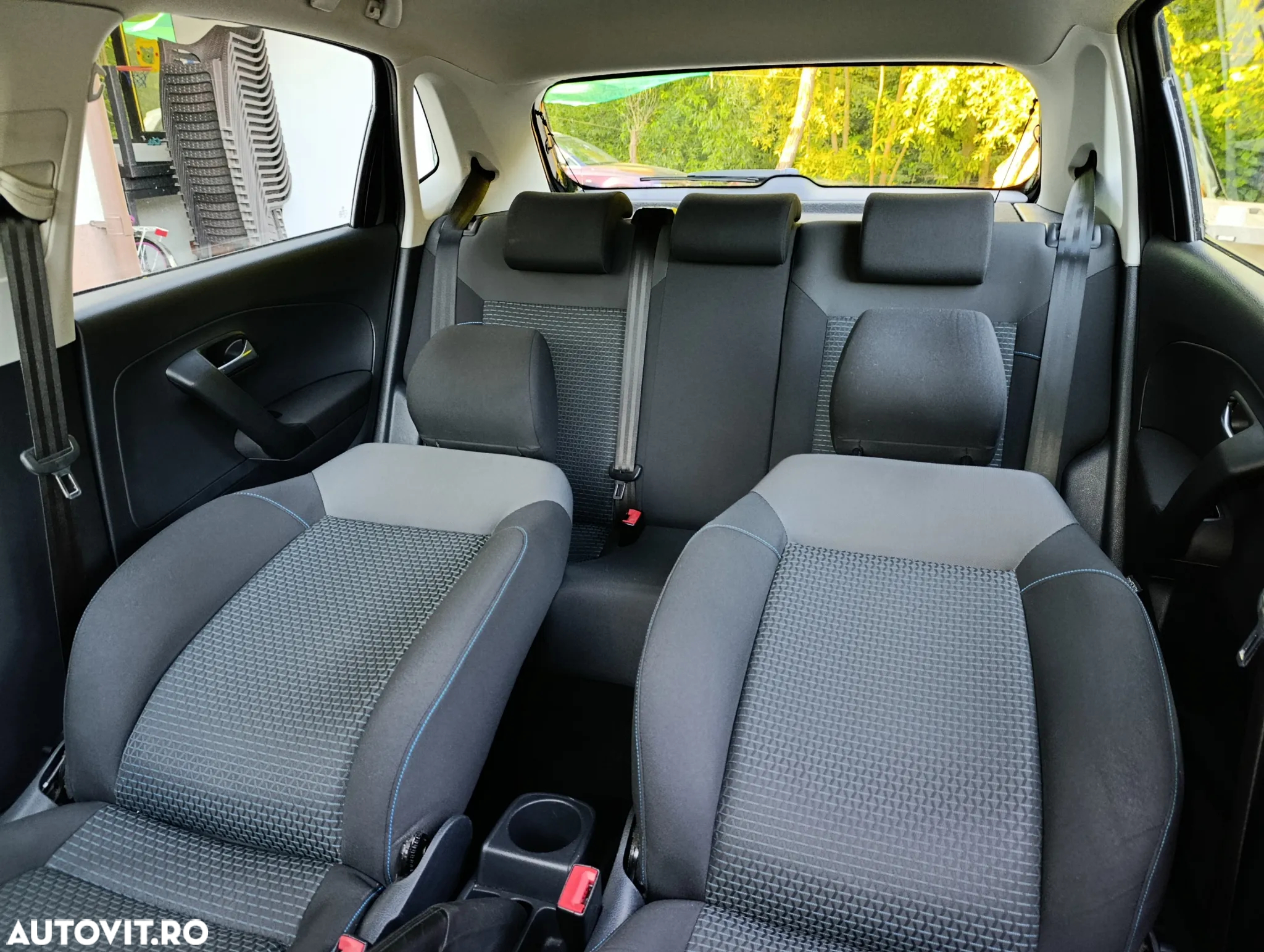 Volkswagen Polo 1.4 TDI Blue Motion - 13