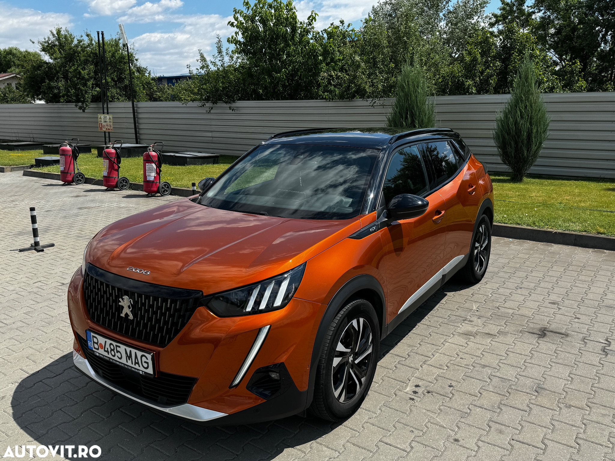 Peugeot 2008 1.2 L PureTech STT GT Line - 8