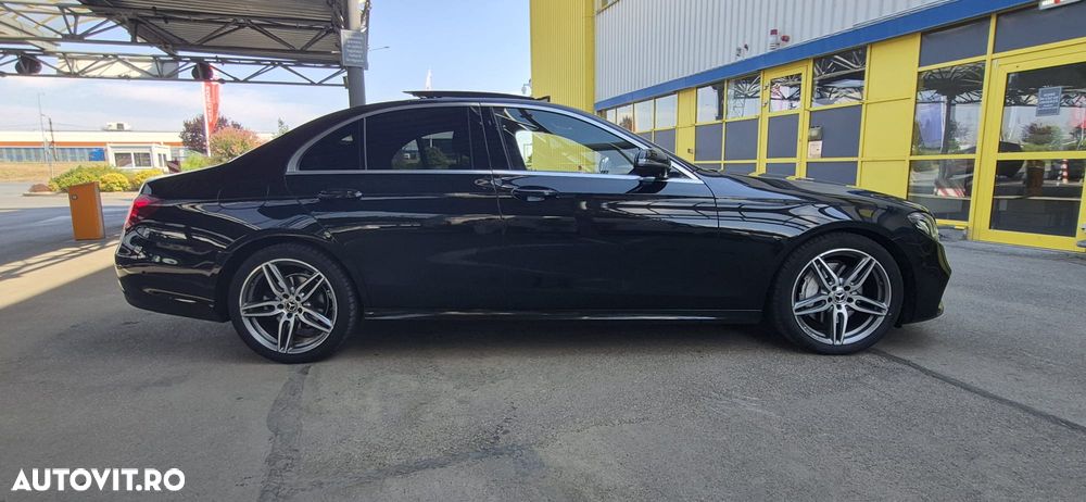 Mercedes-Benz E - 17