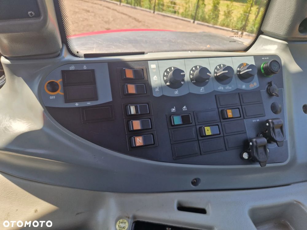 Valtra T151 HiTech - 11