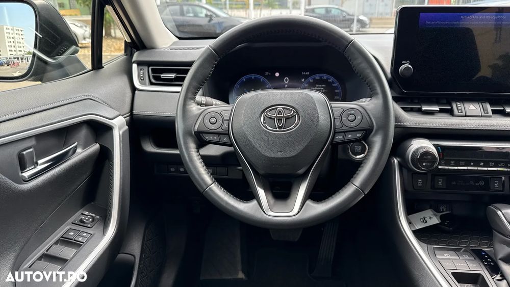 Toyota RAV4 - 15