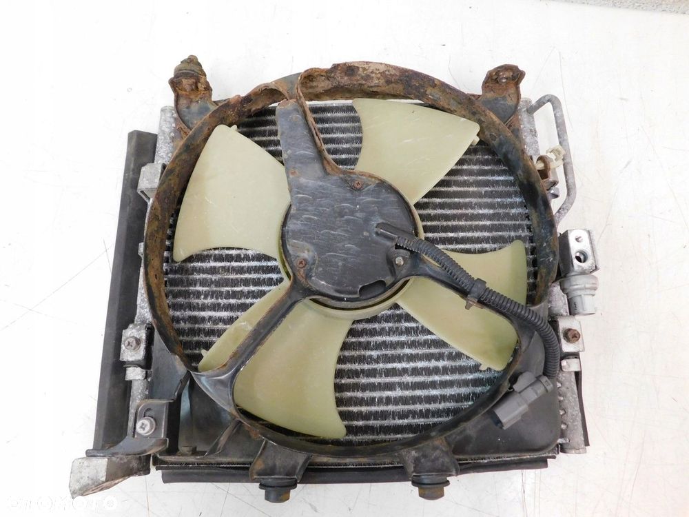 CHŁODNICA KLIMATYZACJI HONDA CRX Del Sol 1.6b 95r - 2