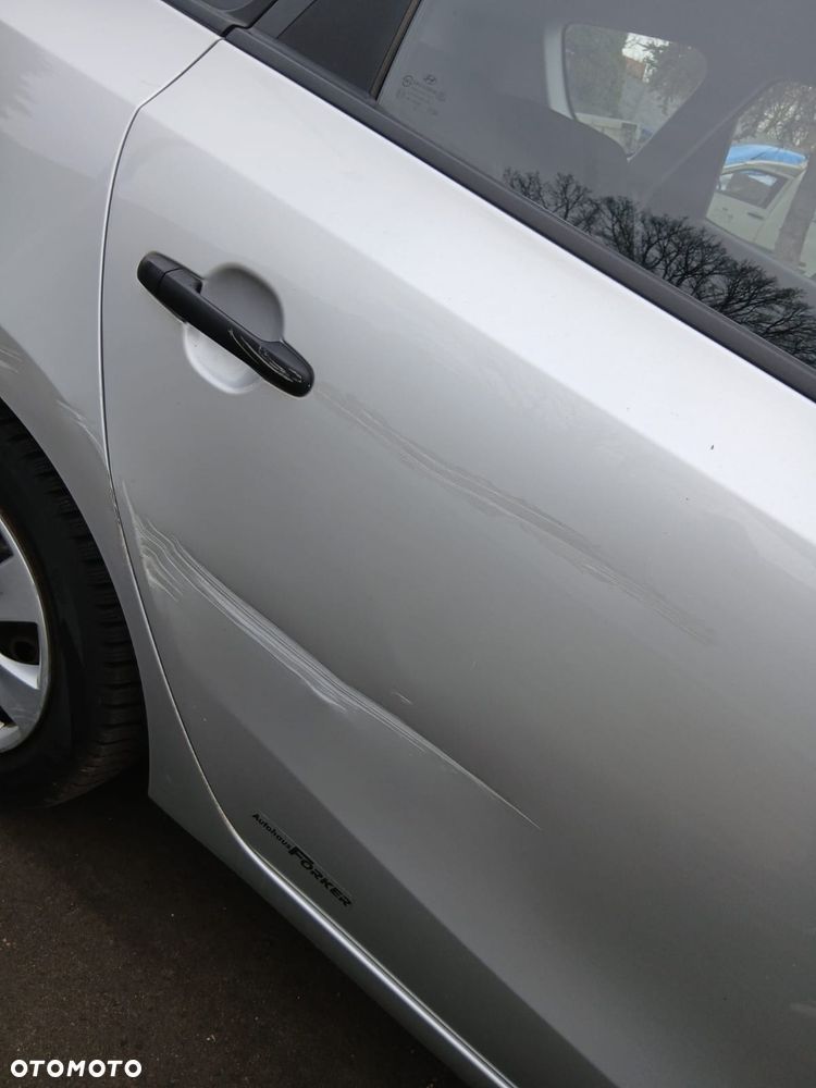 Hyundai i30 1.6 Comfort - 5