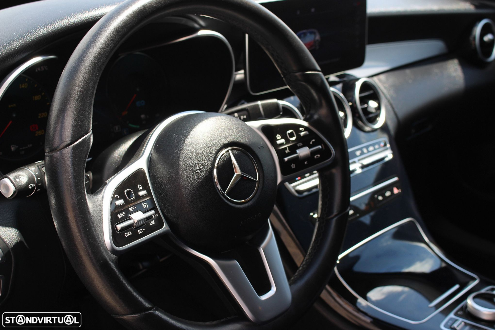 Mercedes-Benz C 300 de Avantgarde - 25