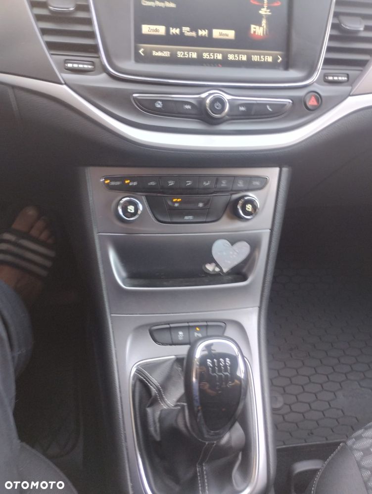 Opel Astra 1.4 T Dynamic - 13