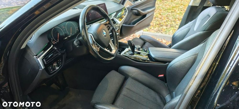 BMW Seria 5 - 12