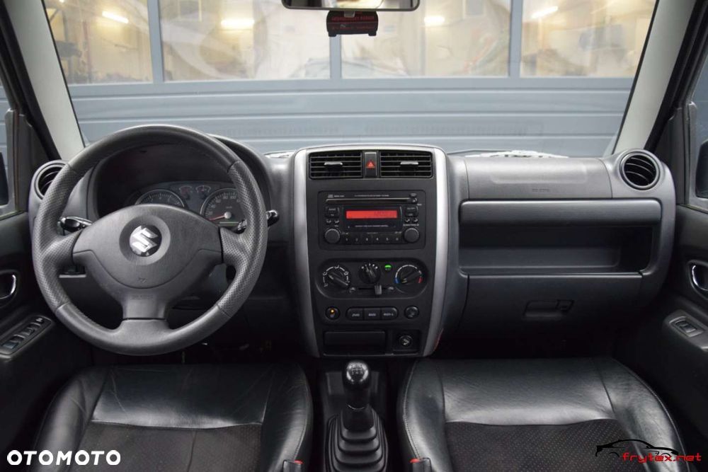 Suzuki Jimny - 29