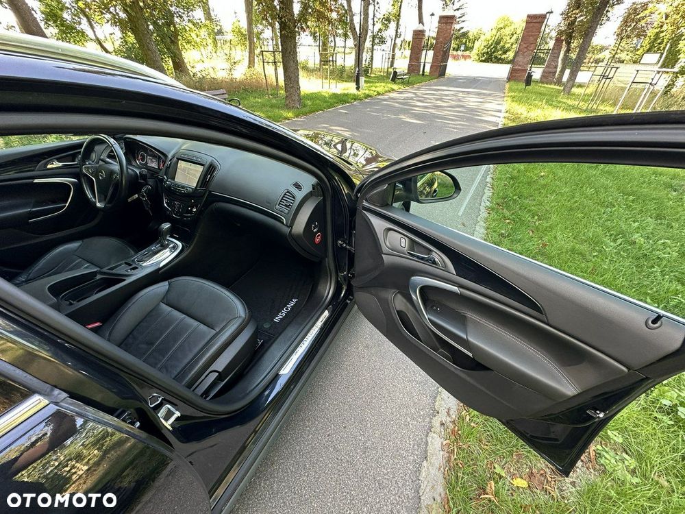 Opel Insignia - 30