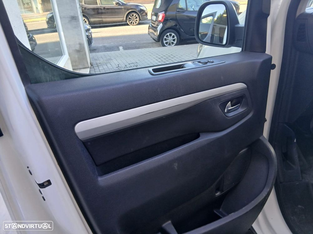 Peugeot Traveller 1.5 BlueHDi L1H1 Active Compact - 2