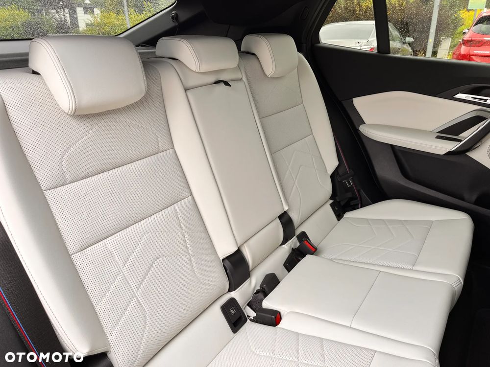 BMW X2 - 33