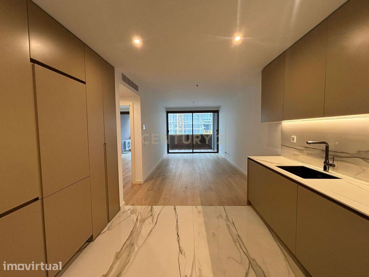 Apartamento T1 para arrendamento - Douro Nobilis I - Grande imagem: 4/17