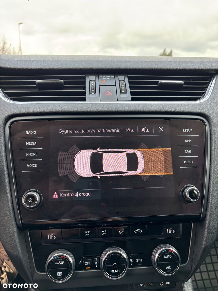 Skoda Octavia 2.0 TDI Edition - 9