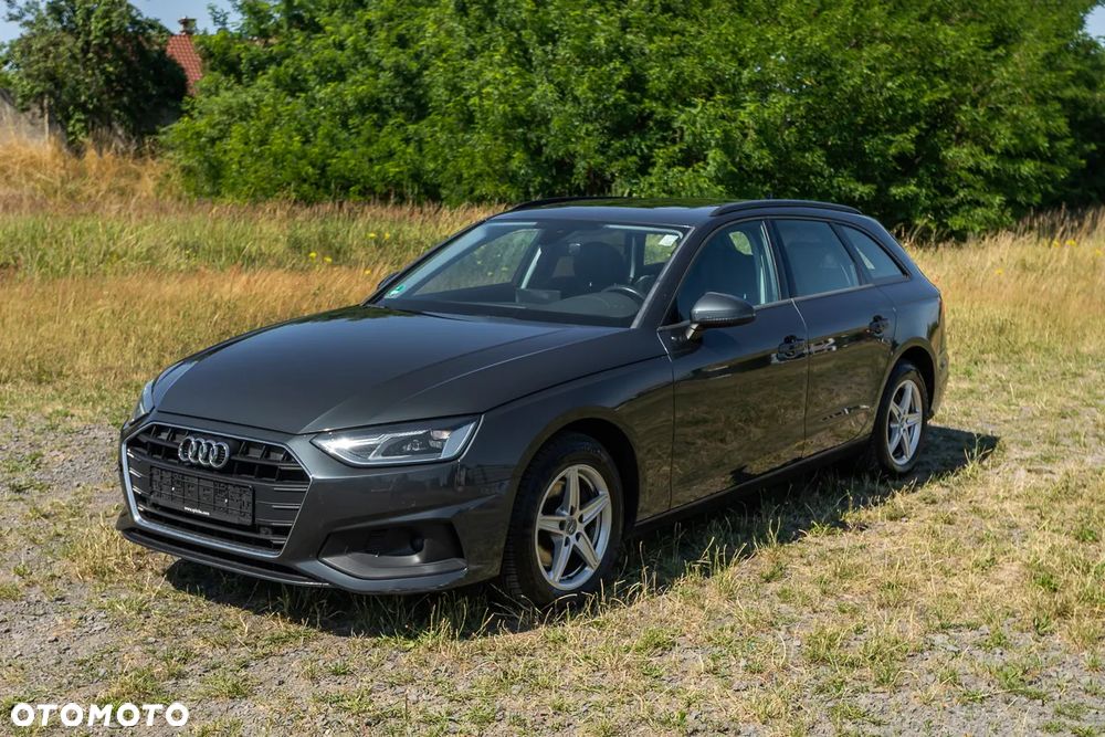 Audi A4 Avant 35 TDI S tronic - 1