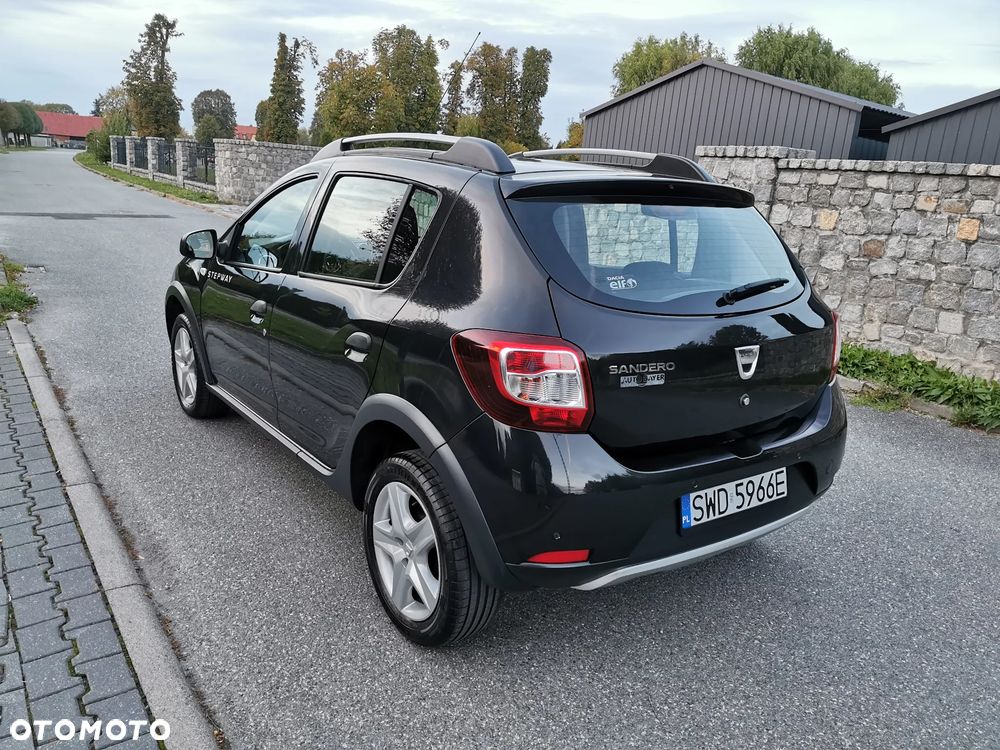Dacia Sandero Stepway TCe 90 (S&S) Celebration - 13