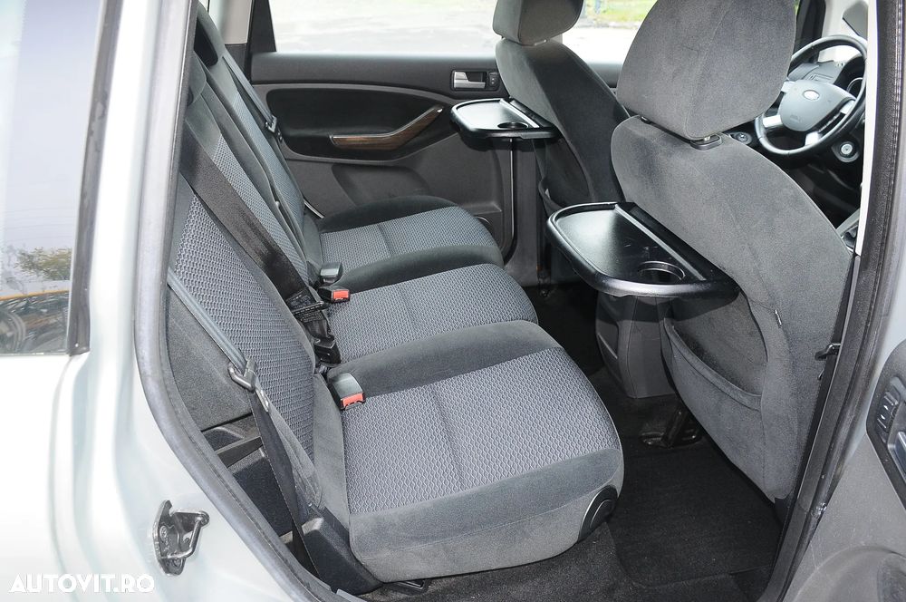 Ford C-Max - 7