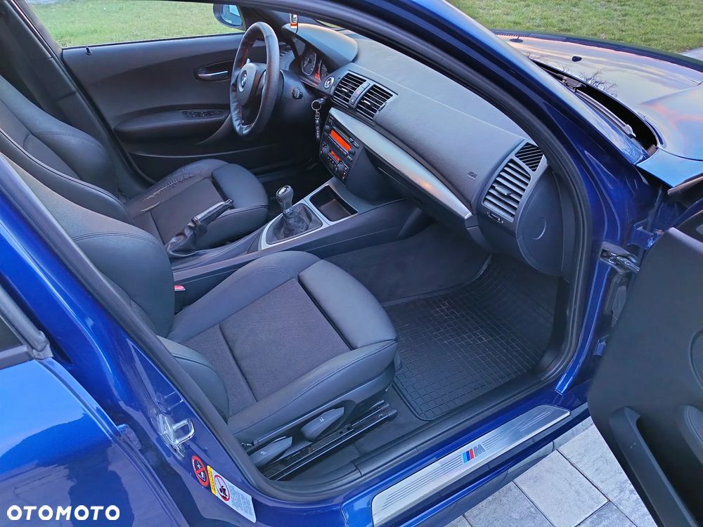 BMW Seria 1 120d DPF - 12