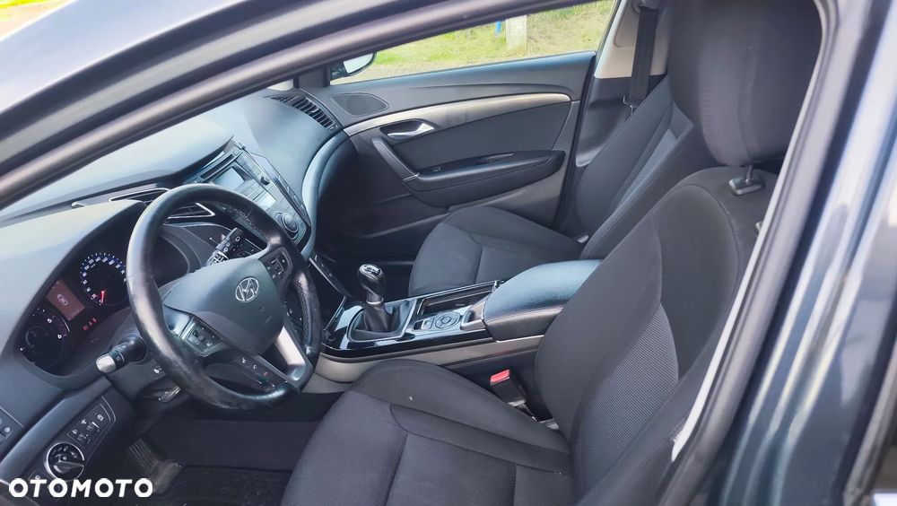 Hyundai i40 Kombi 1.7 CRDi Premium - 26