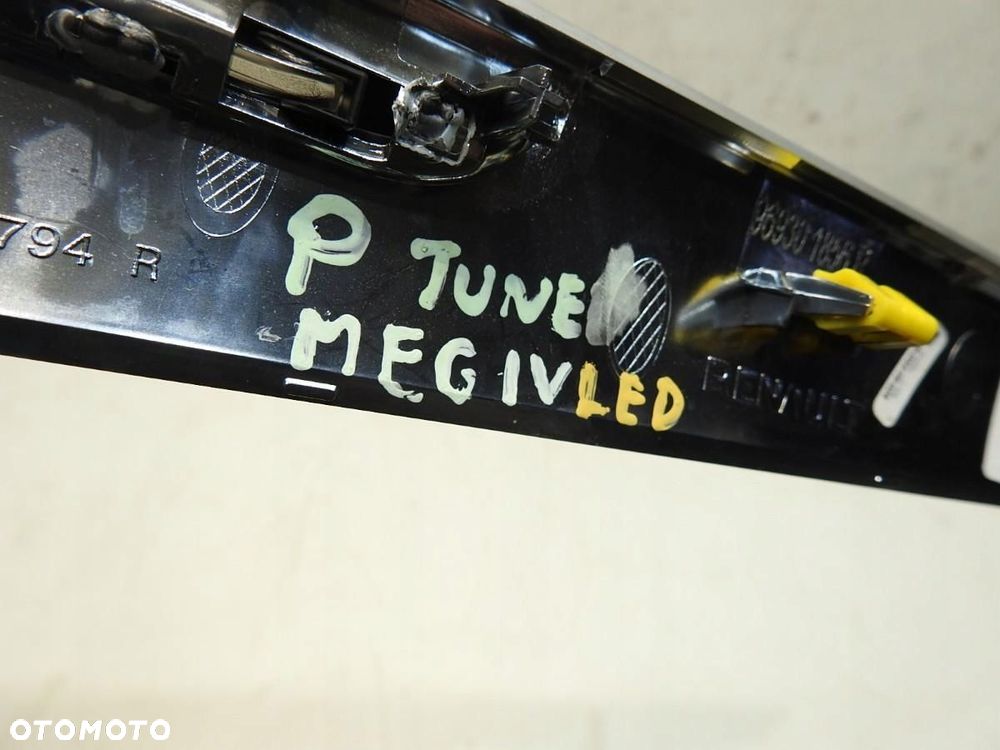 LISTWA OSŁONA DEKOR TUNELU PRAWA RENAULT MEGANE IV 969301856R - 2