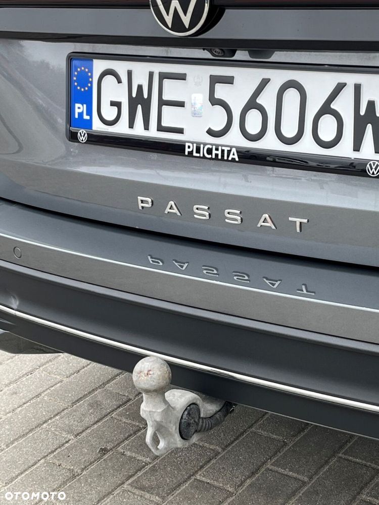 Volkswagen Passat Variant 2.0 TDI SCR Business Plus DSG - 14