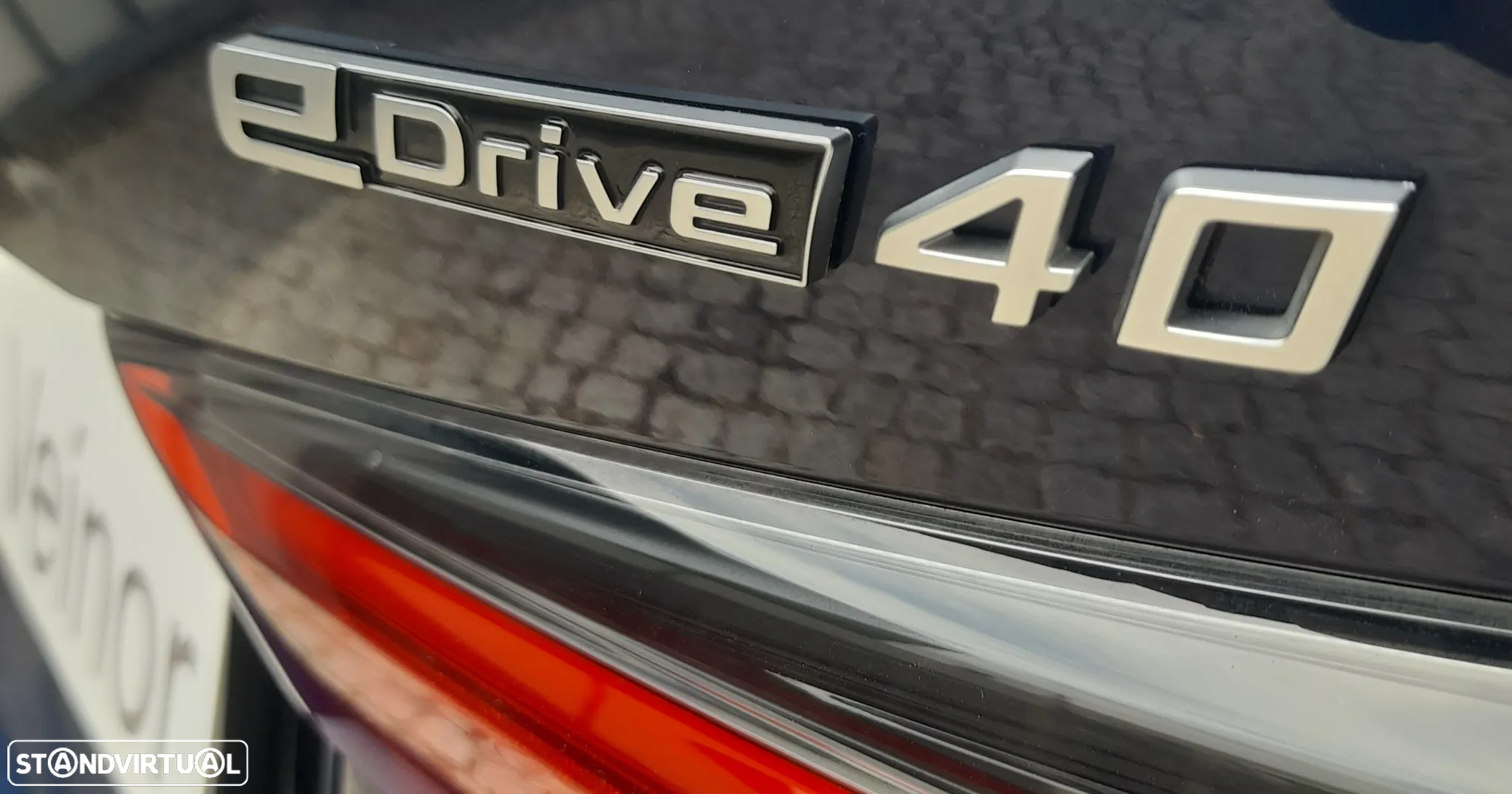 BMW i4 eDrive40 Pack Desportivo M - 14