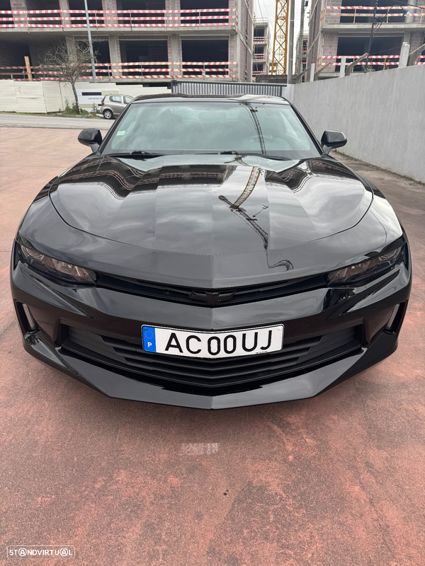 Chevrolet Camaro Coupe 2.0 Aut.