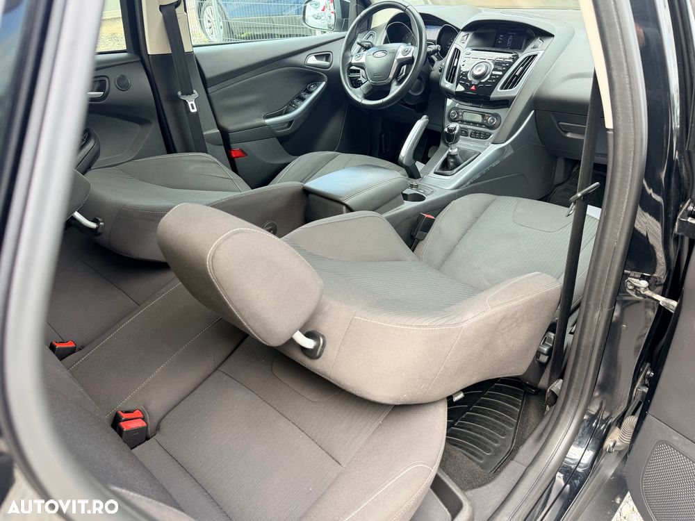 Ford Focus 1.6 TDCI DPF Titanium - 7