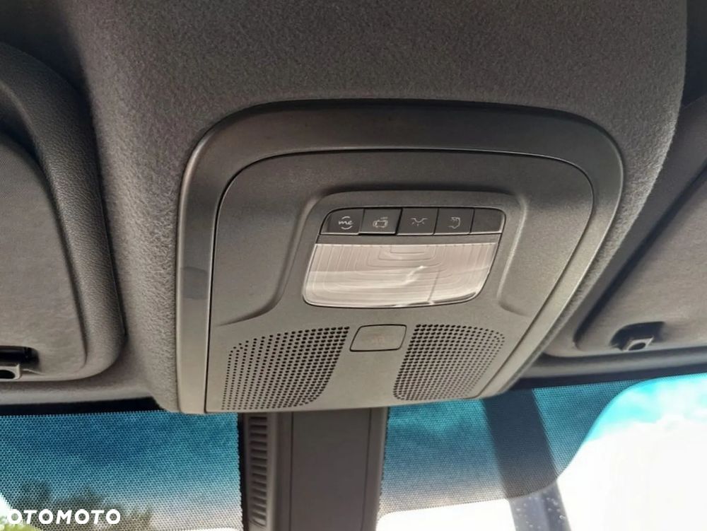 Mercedes-Benz Sprinter - 17