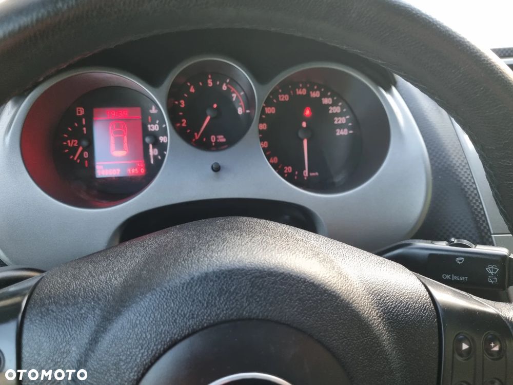 Seat Leon 1.6 Reference - 11