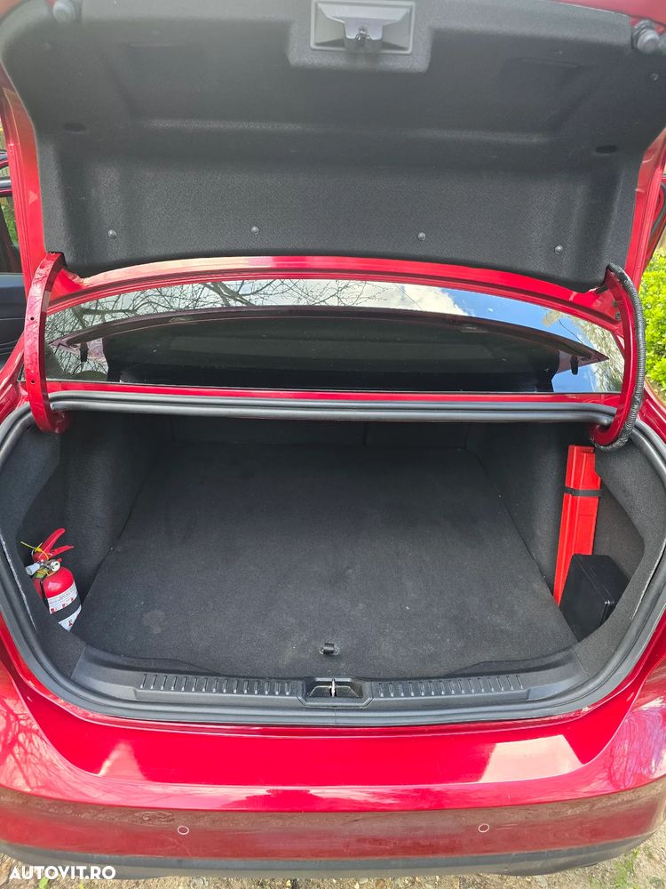 Ford Focus 1.5 EcoBlue Trend Edition - 6