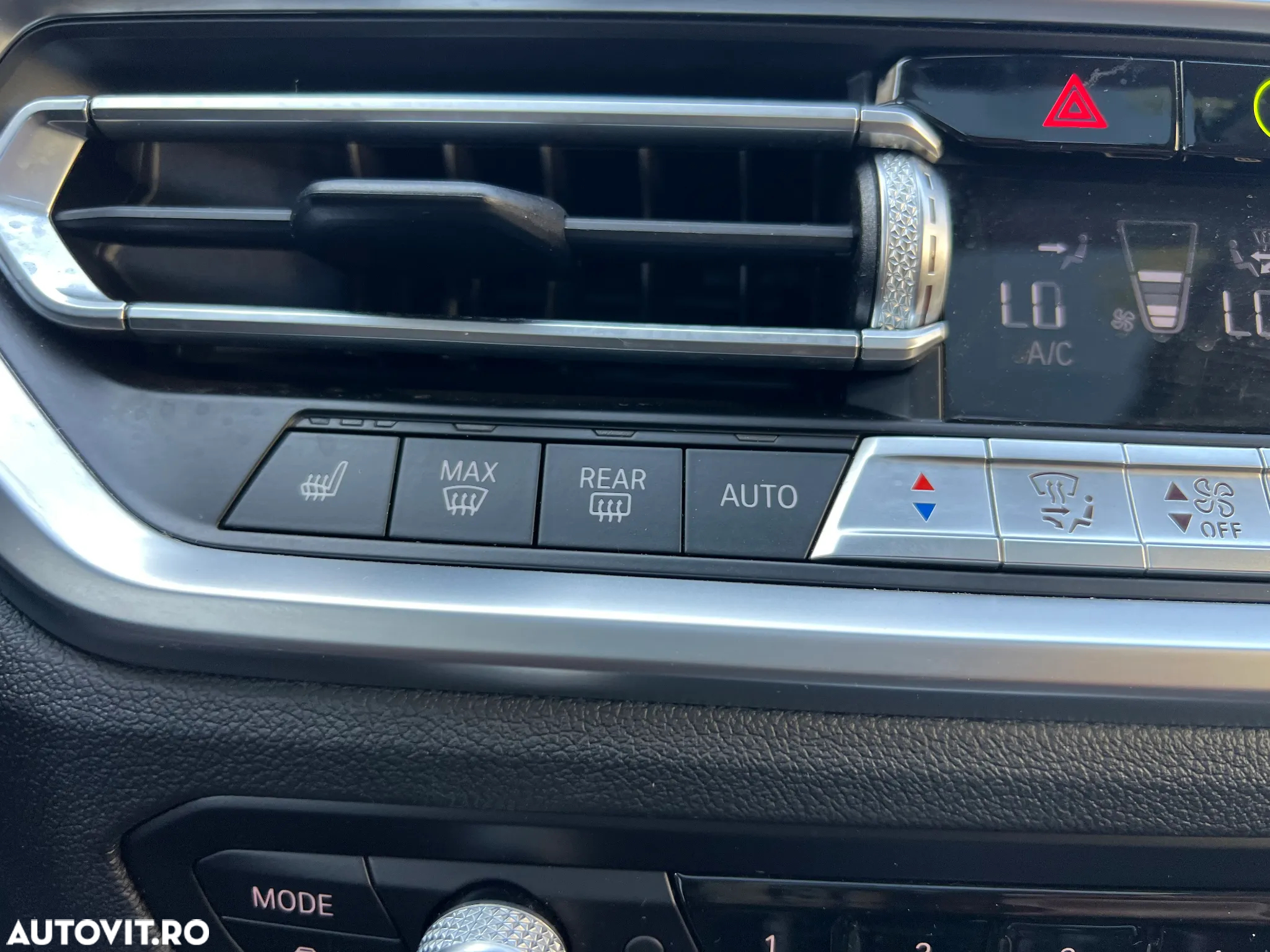 BMW Seria 3 320d xDrive AT MHEV - 23