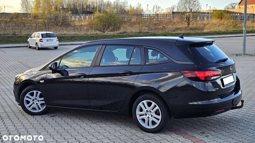 Opel Astra 1.4 Turbo Business - 4