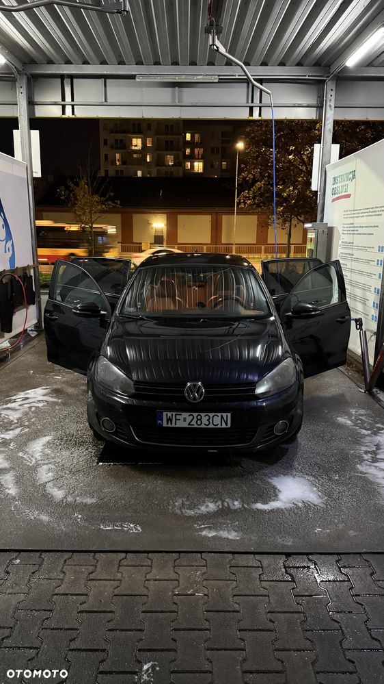 Volkswagen Golf 2.0 TDI Highline - 31