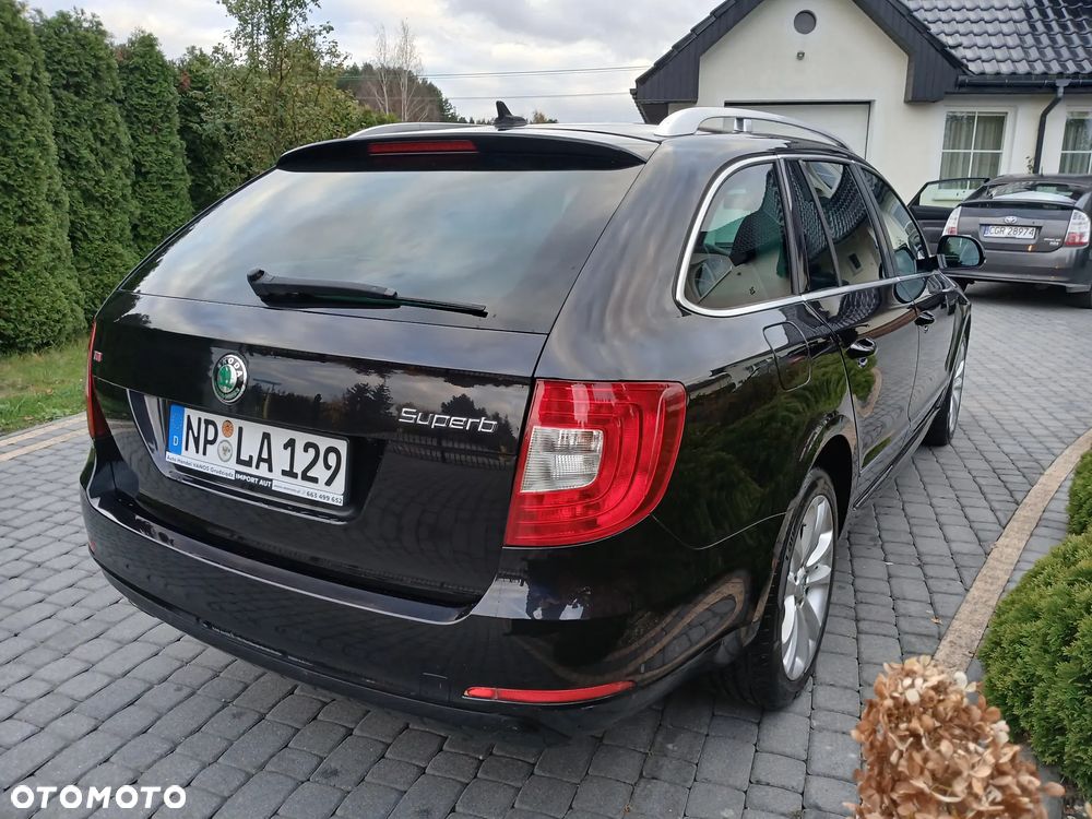 Skoda Superb 2.0 TDI DSG Exclusive - 7