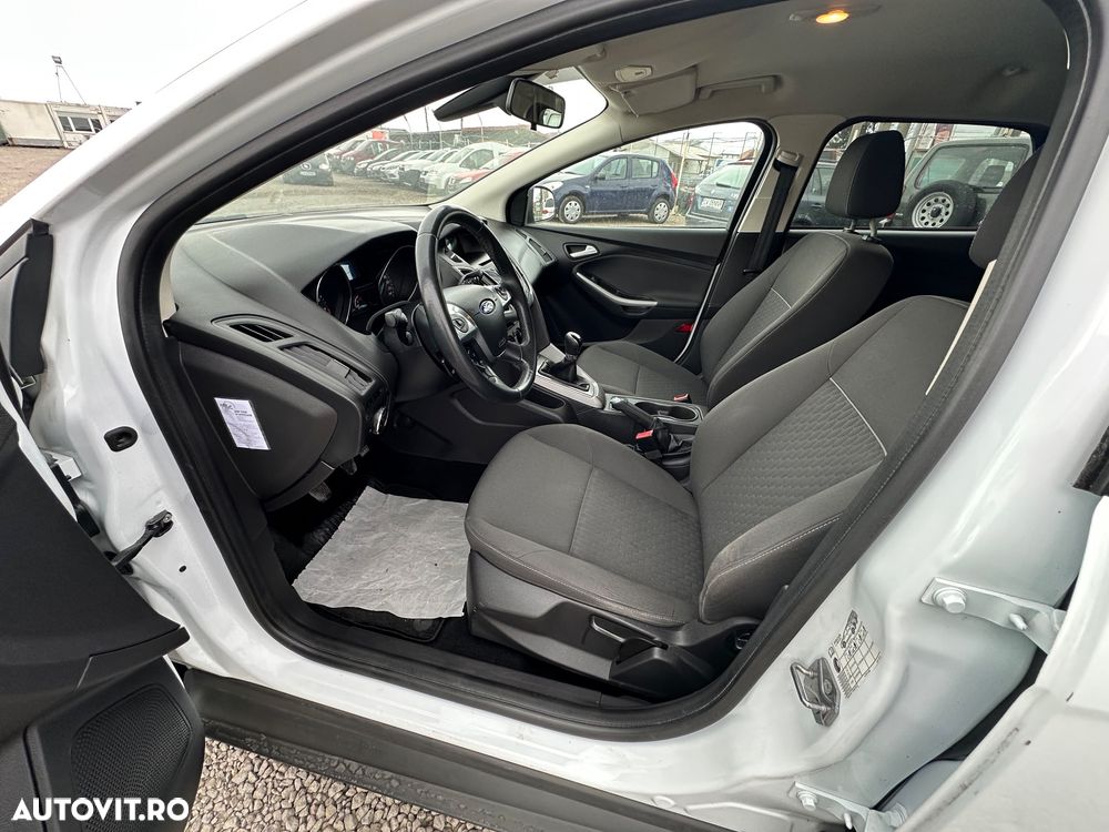 Ford Focus 1.0 EcoBoost Start-Stopp-System TREND - 9