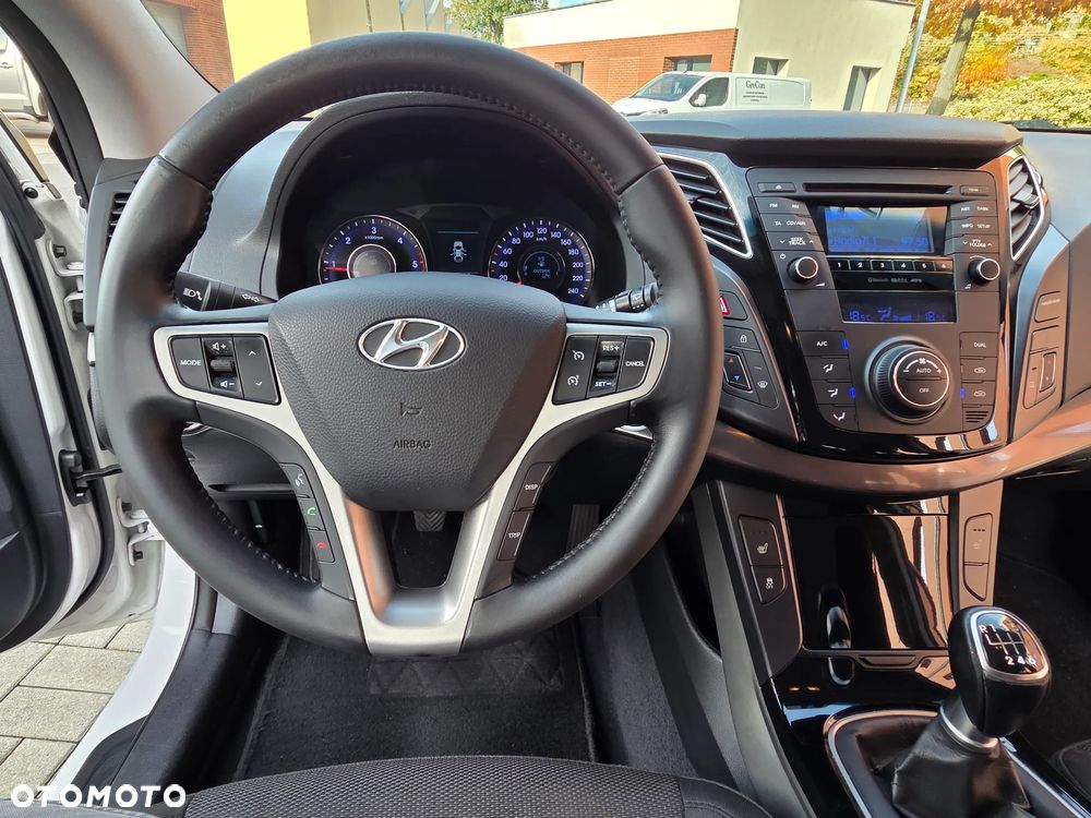 Hyundai i40 - 30