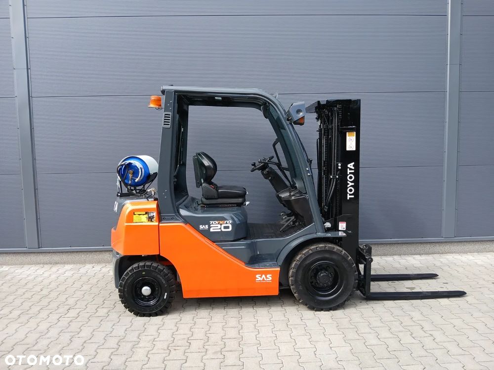 Toyota 02-8FGF20 - 2