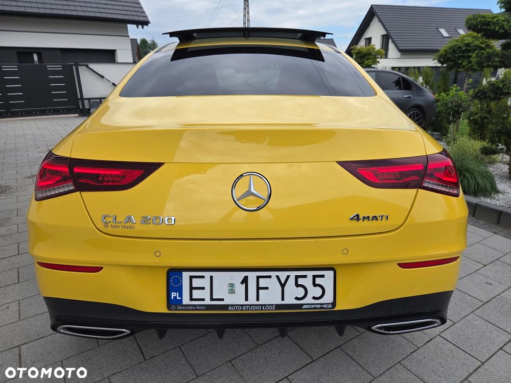 Mercedes-Benz CLA 200 4-Matic AMG Line 8G-DCT - 14