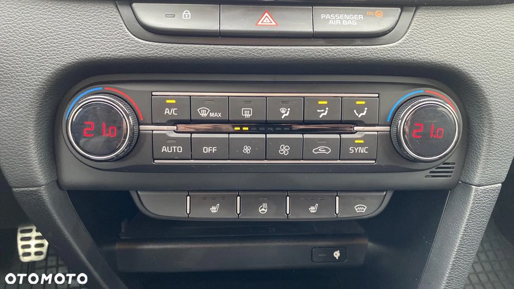 Kia ProCeed 1.5 T-GDI GT Line - 14