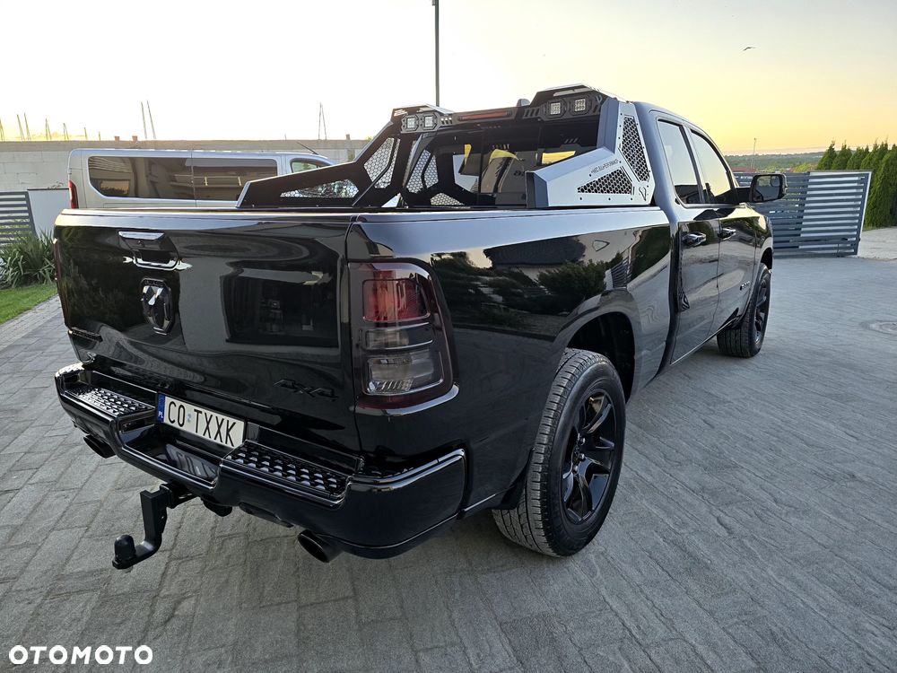 Dodge RAM - 30