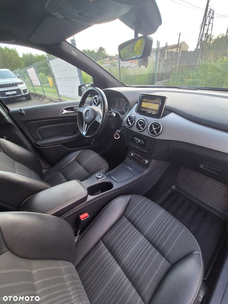 Mercedes-Benz Klasa B 200 CDI (BlueEFFICIENCY) 7G-DCT - 7