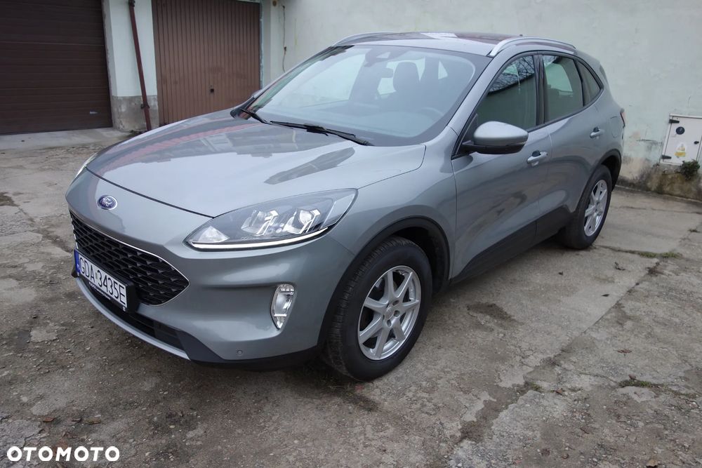 Ford Kuga - 1