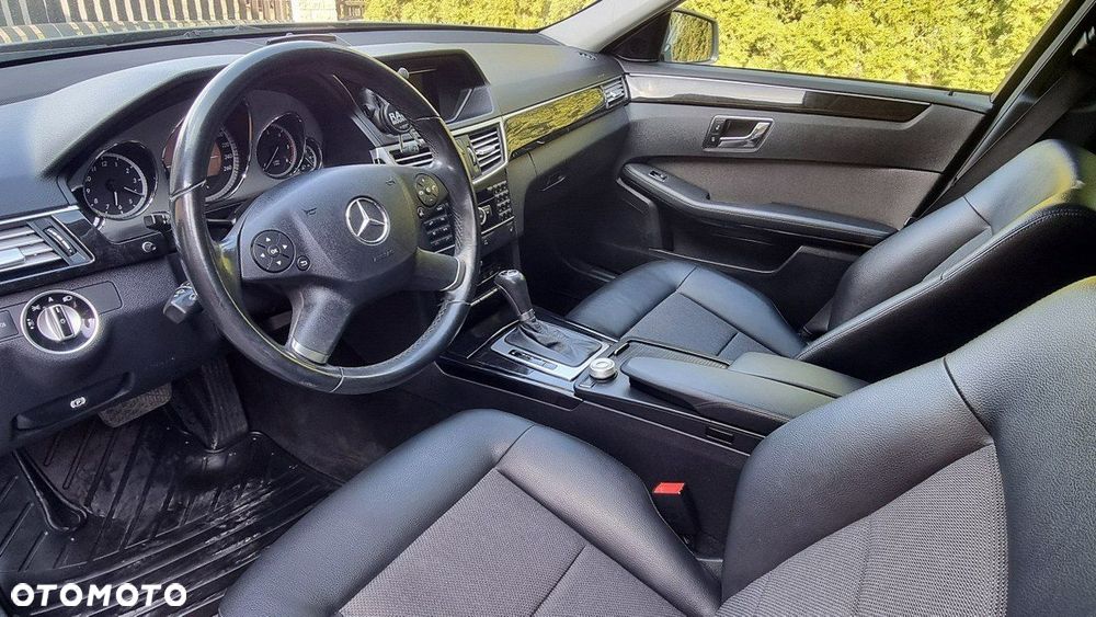 Mercedes-Benz Klasa E - 13