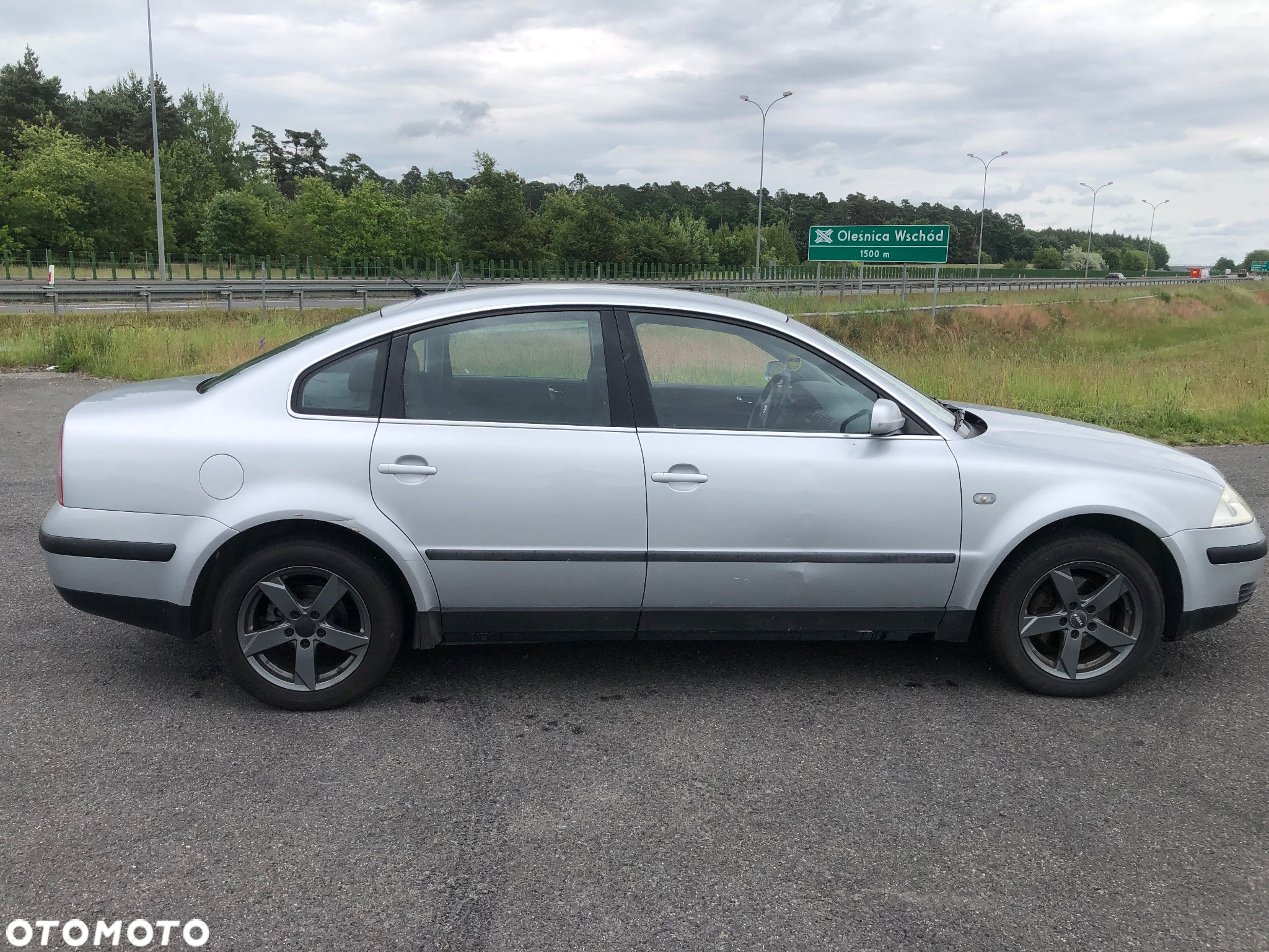 Volkswagen Passat 1.6 - 5