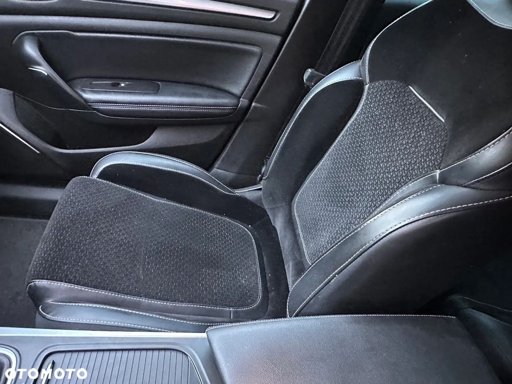 Renault Megane ENERGY TCe 130 GT LINE - 11