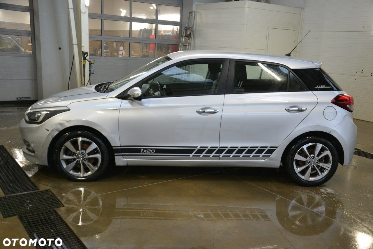 Hyundai i20 - 8