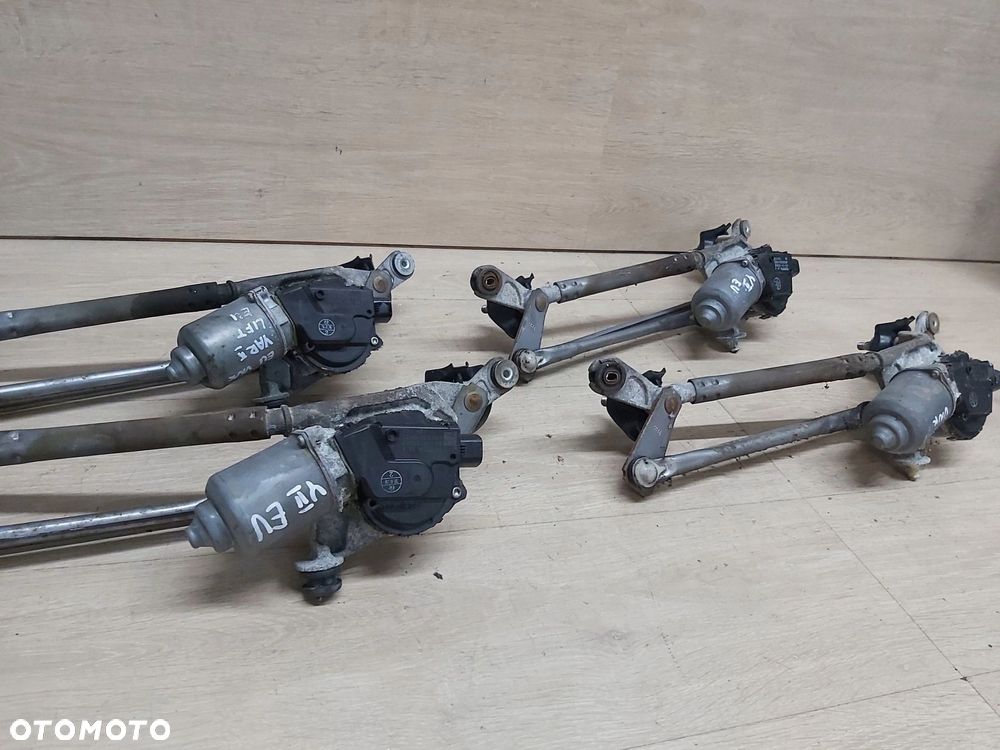 Toyota Yaris II mechanizm silniczek wycieraczek 78110-0D011 2006-2011r - 2