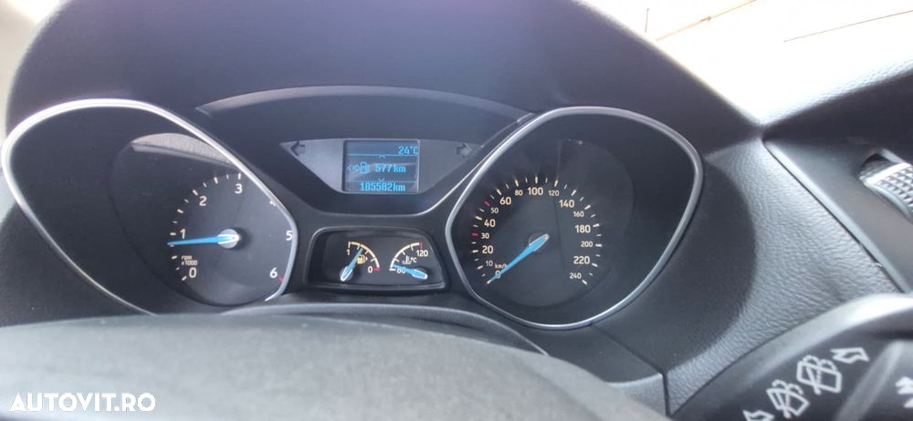 Ford Focus 1.5 TDCi Trend - 10